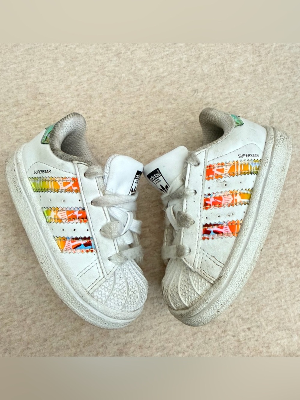 Adidas super stars sneakers
